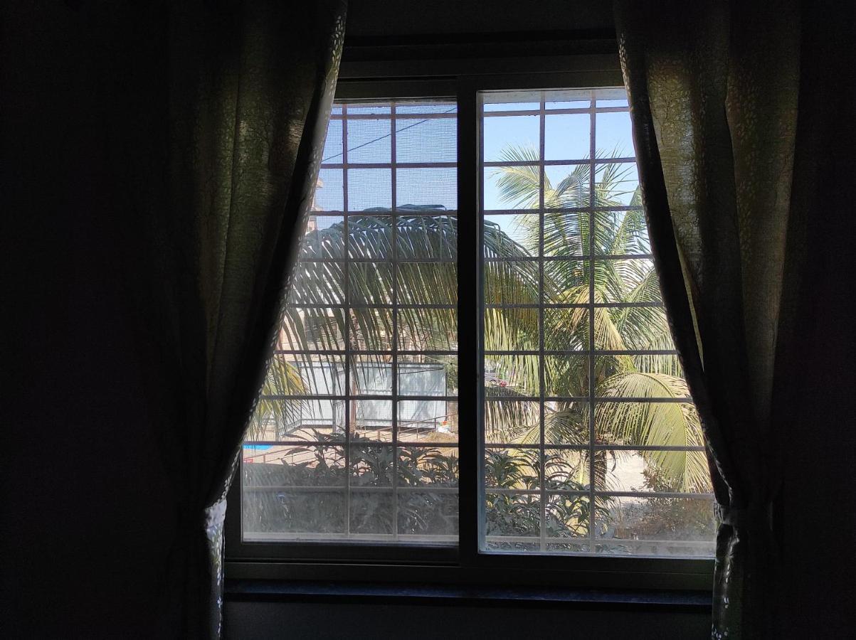 2bhk Service 204 Sus Apartment *