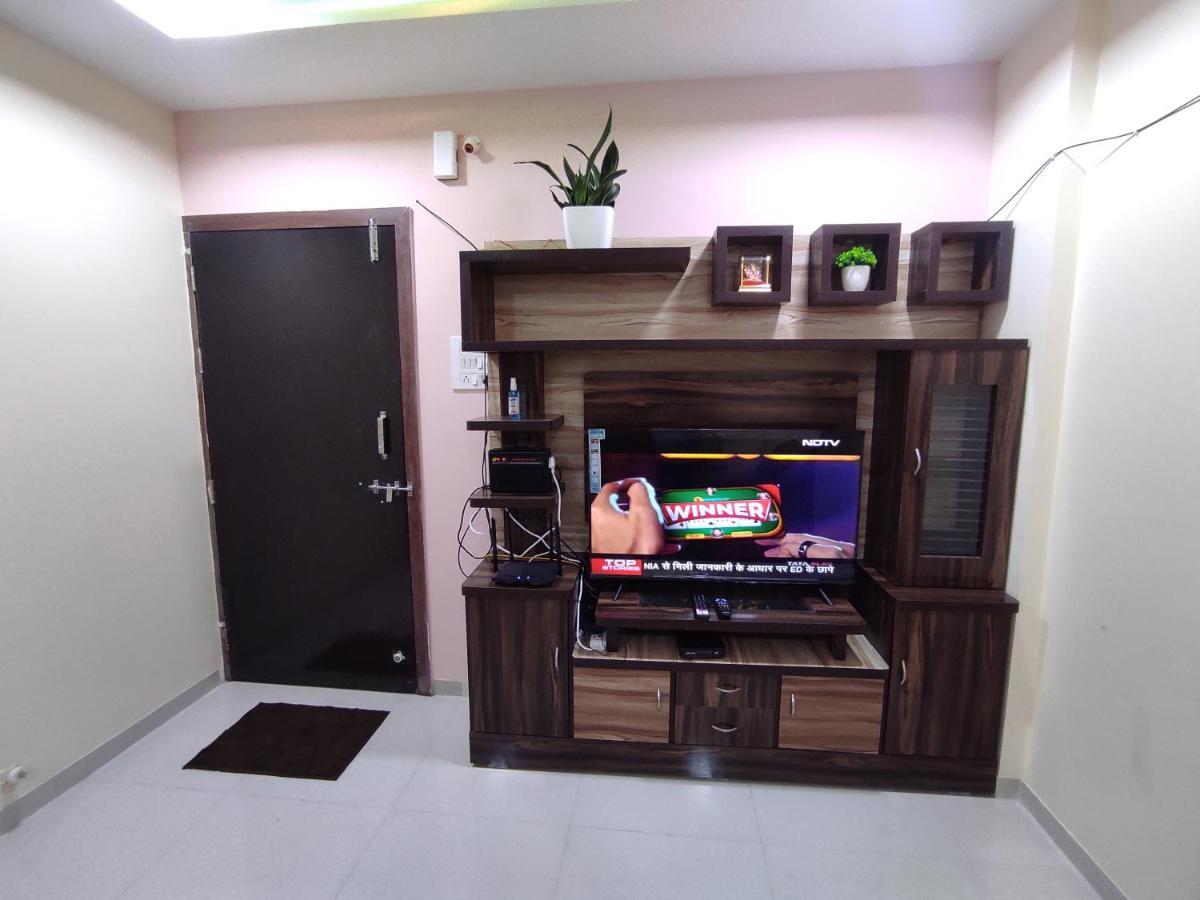 2bhk Service 204 Sus *
